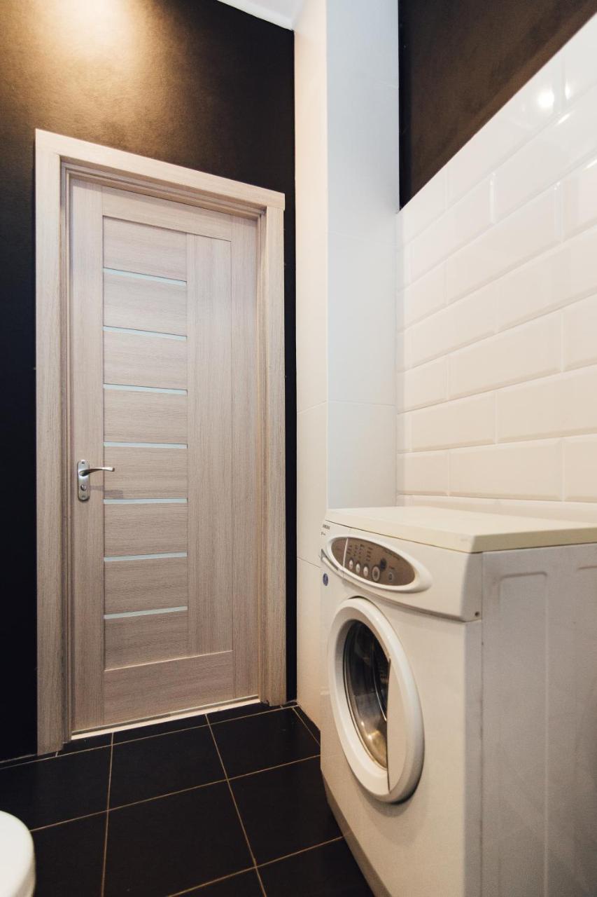 Apartments Faraon 4 スームィ エクステリア 写真
